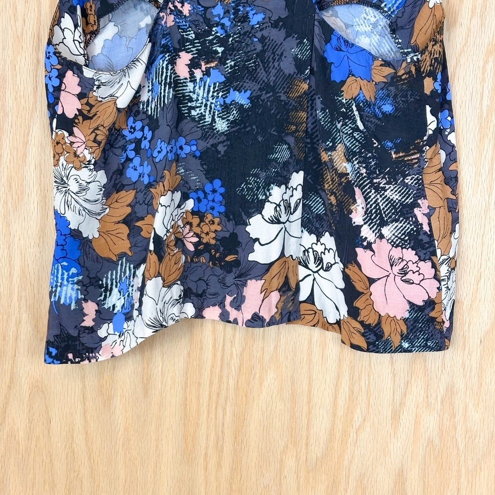 ASTR The Label Floral Split Back Sleeveless V-Neck Tank Top XS - Picture 8 of 9